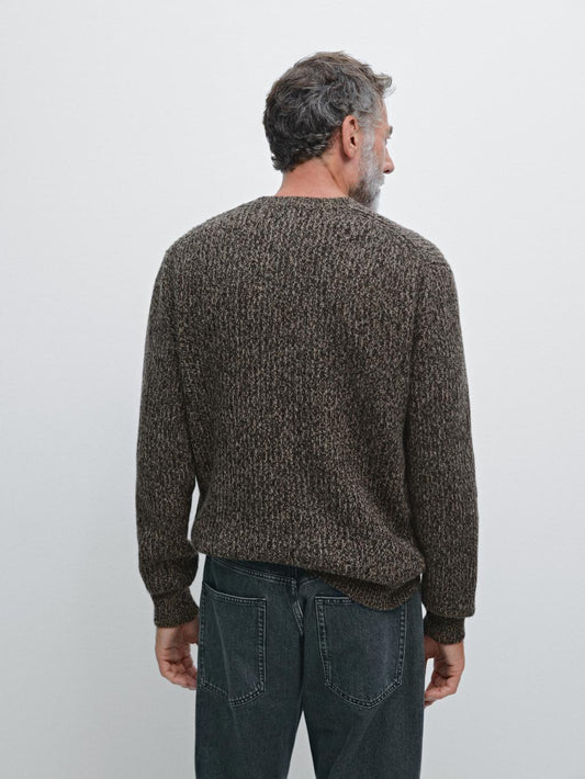 Crew neck sweater in 100% wool
