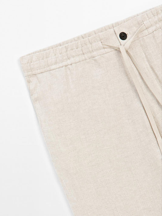 Total look linen trousers
