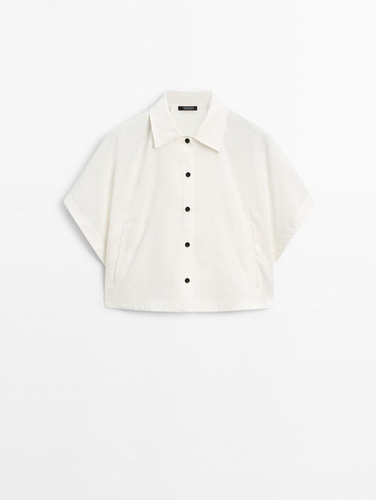 Short sleeve bat sleeve shirt