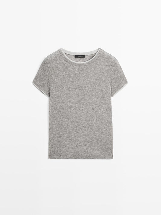 Short sleeve T-shirt with double trim