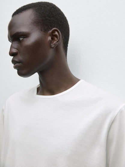 100% cotton lightweight T-shirt