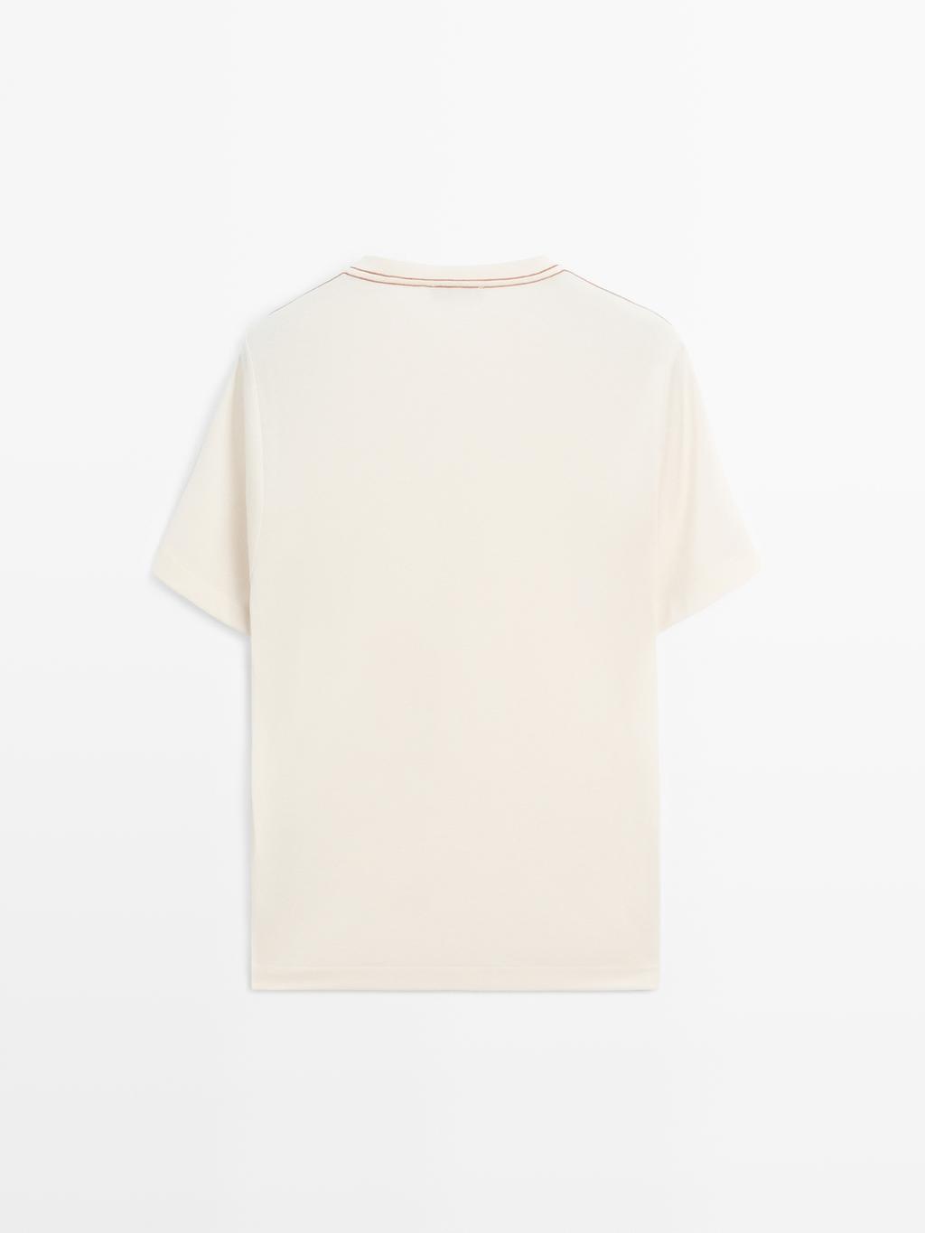 Short sleeve T-shirt with contrast seam detail