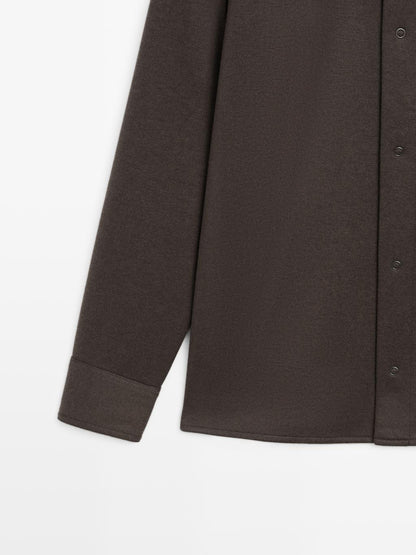 Snap-button overshirt with pocket detail