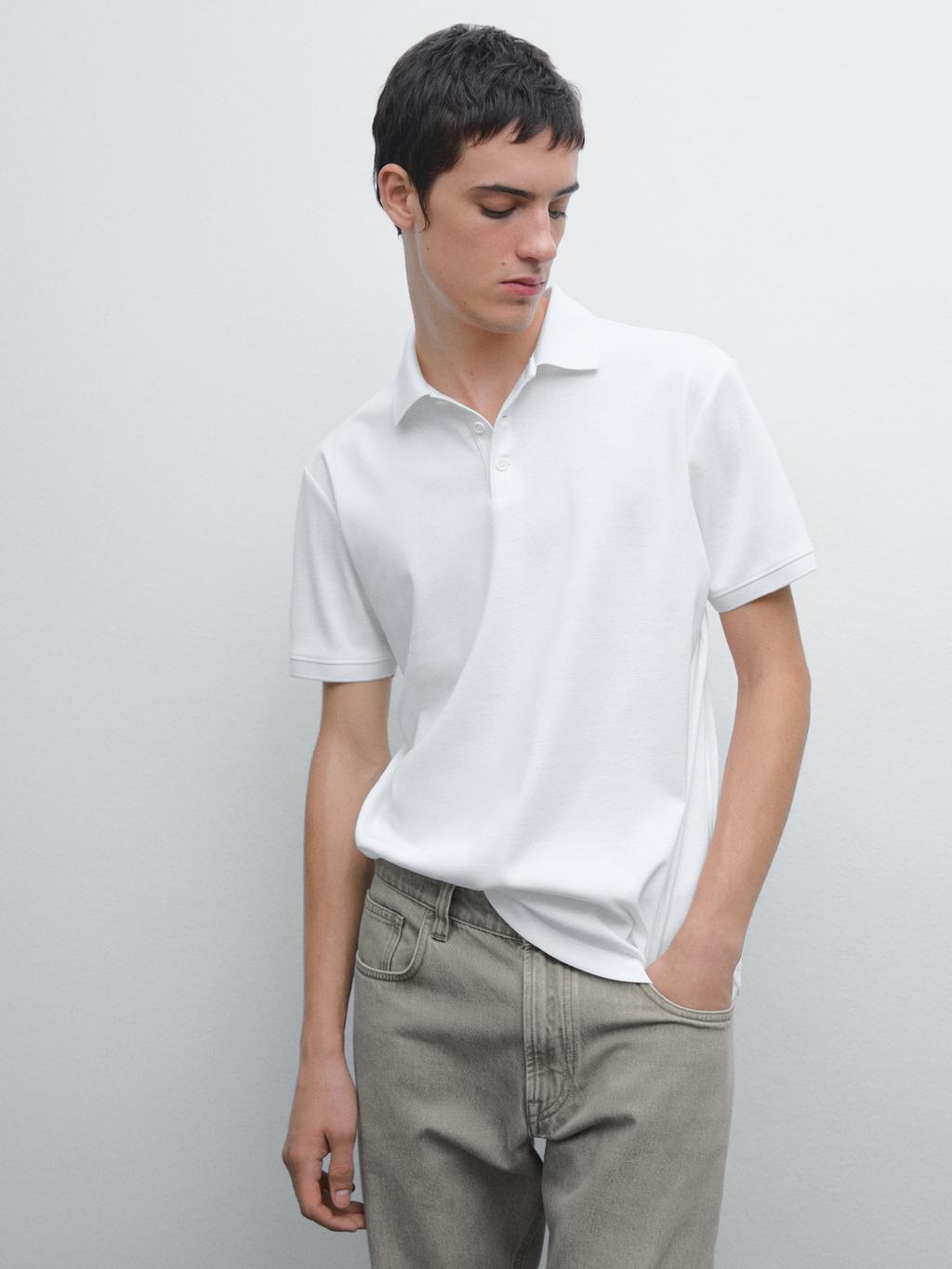 Short sleeve polo shirt with collar detail