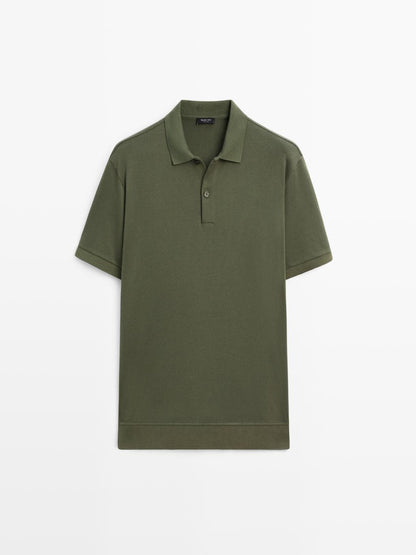 Short sleeve polo shirt with zip-up collar