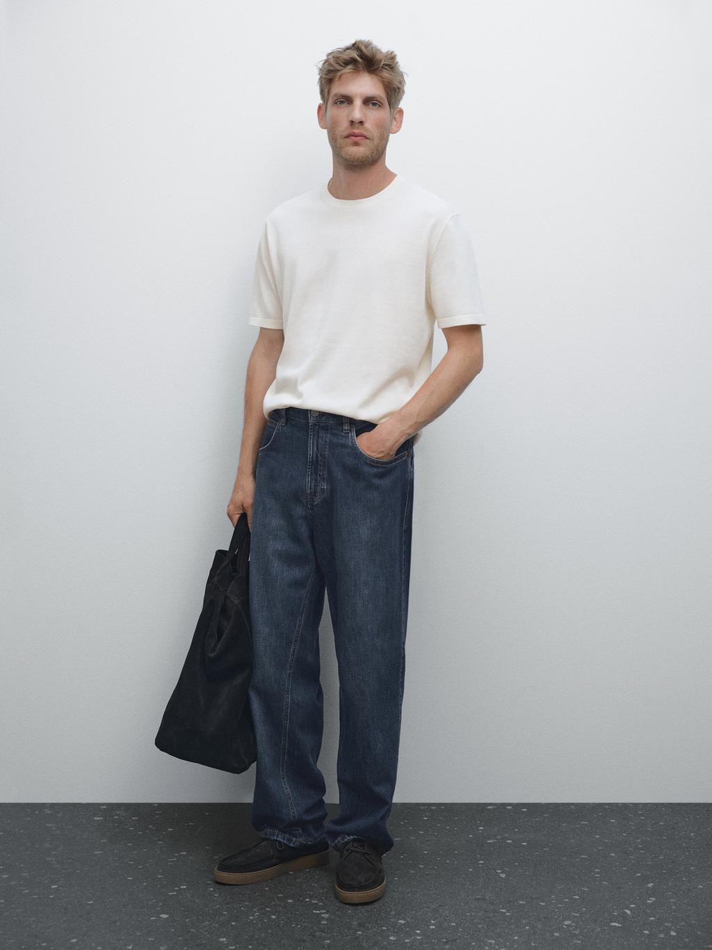 100% cotton knit T-shirt