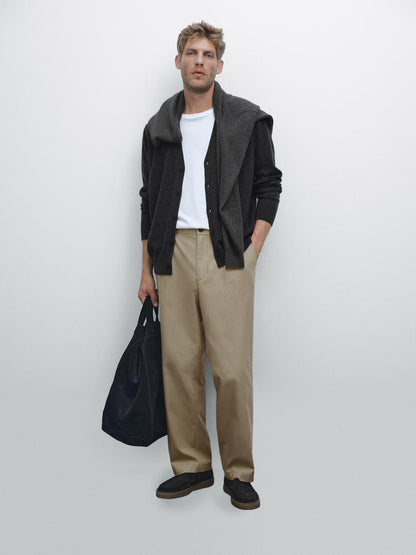 100% cashmere V-neck cardigan