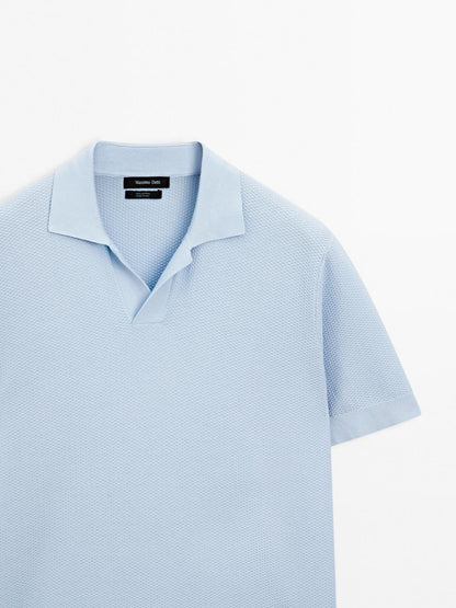 Textured knit short sleeve polo shirt