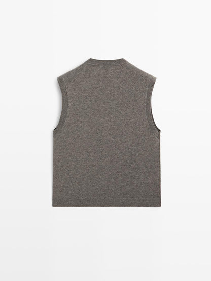 Wool blend V-neck vest
