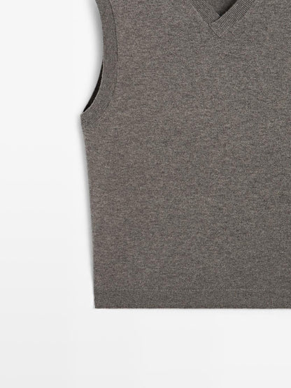 Wool blend V-neck vest