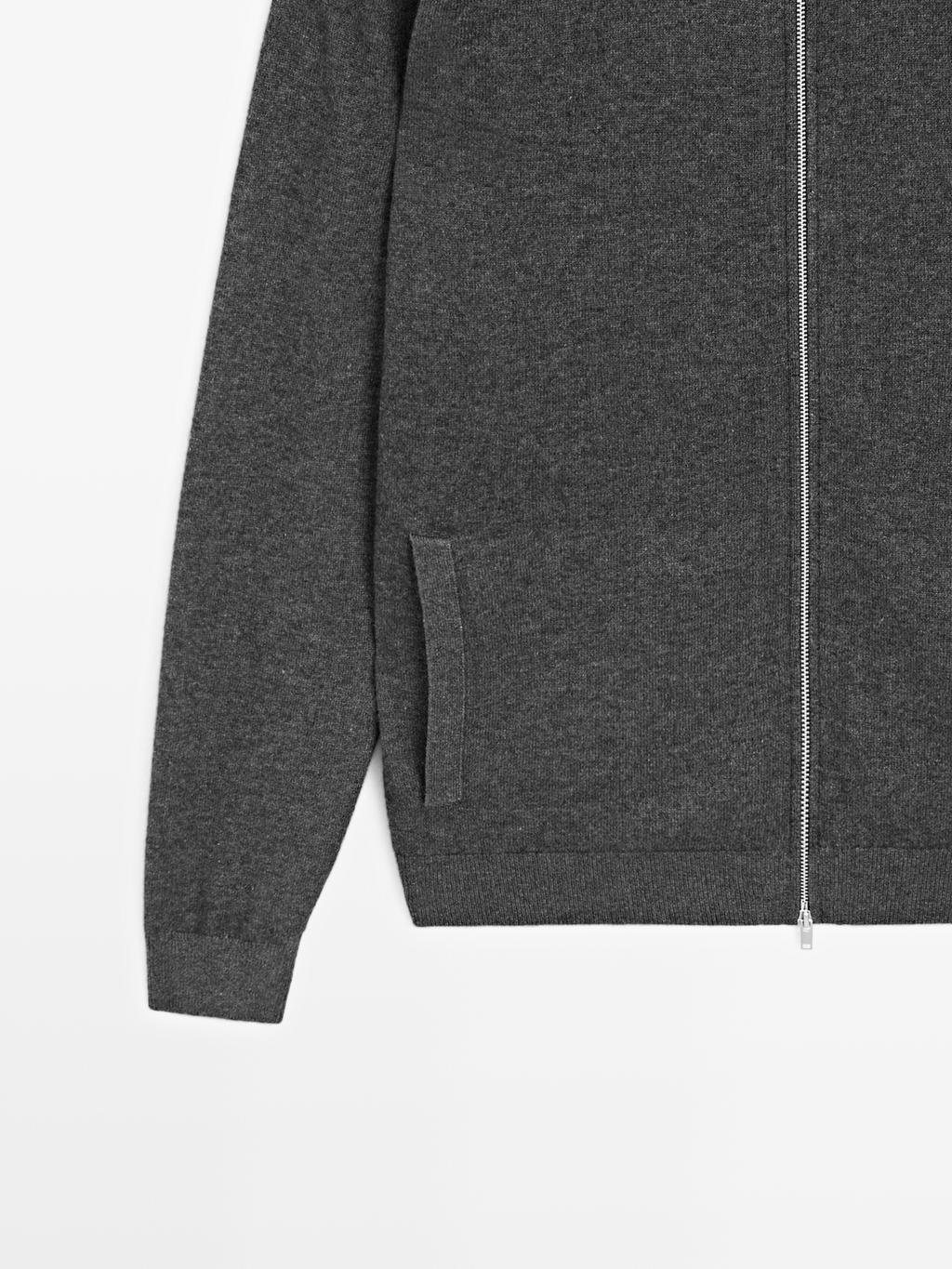 Zip-up high neck cardigan