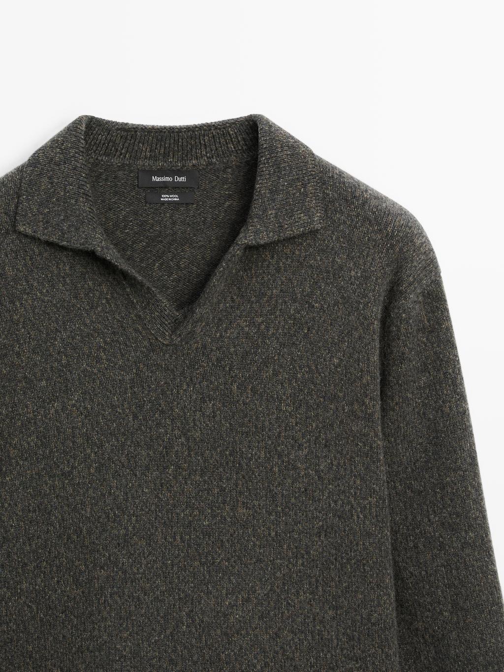 Flecked V-neck knit polo sweater