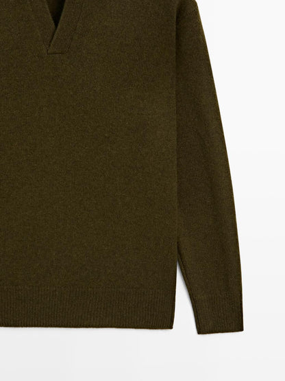 Mock neck knit sweater with V-neck