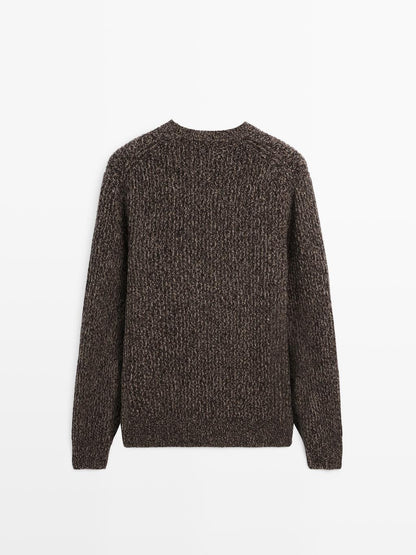 Crew neck sweater in 100% wool