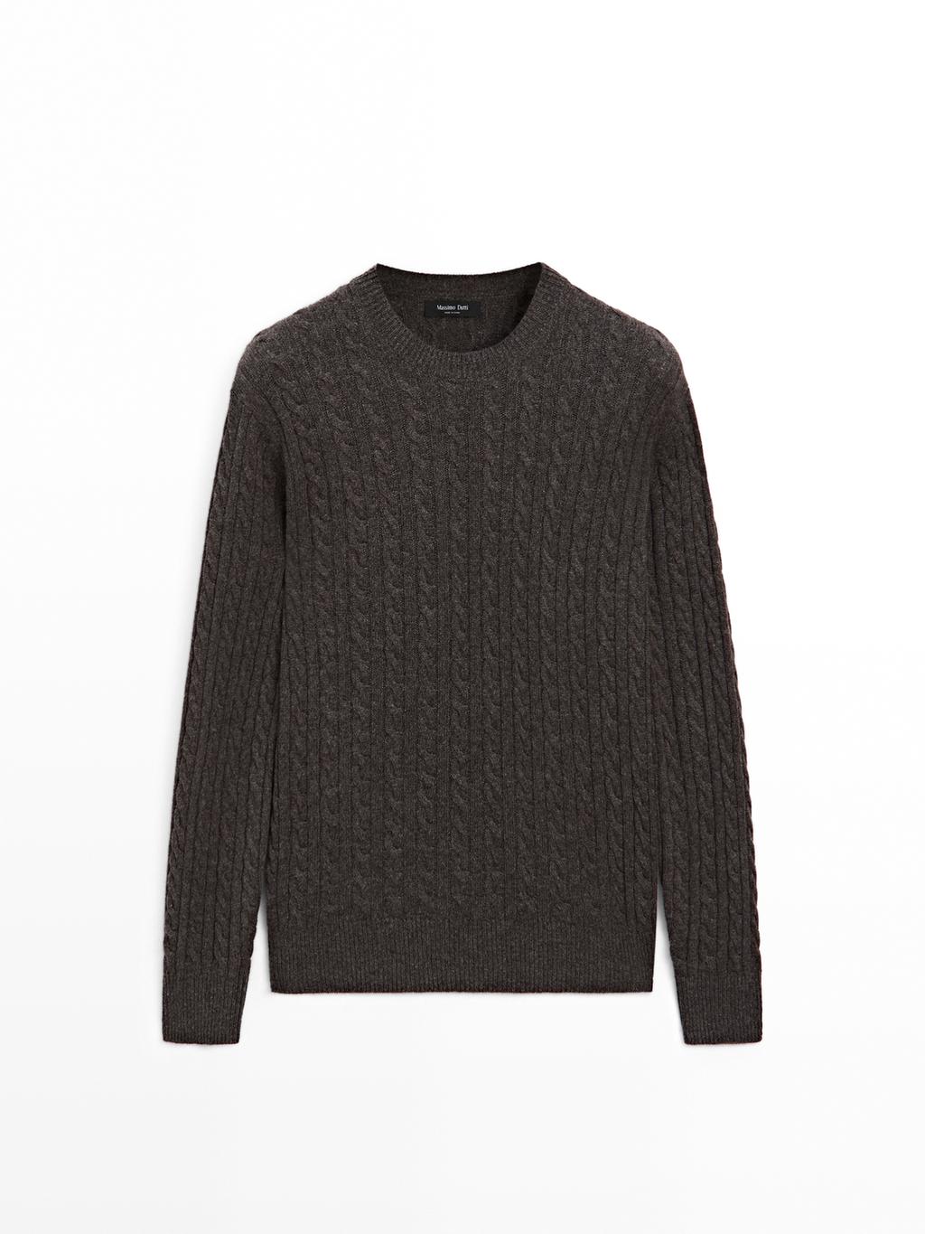 Cable-knit sweater with crew neck