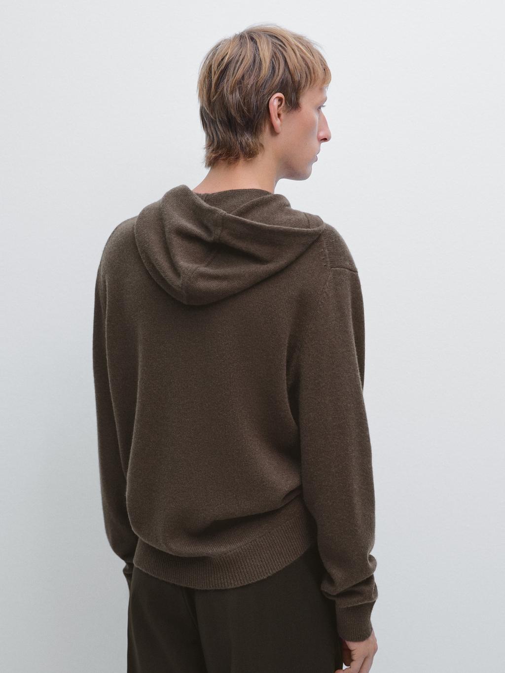 Knit sweater with hood