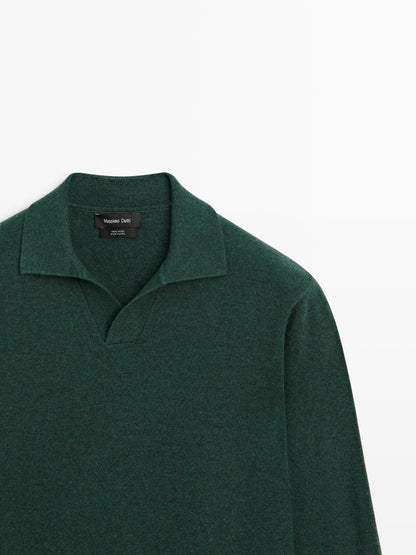 100% wool V-neck knit polo sweater