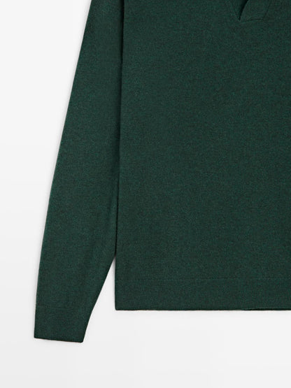 100% wool V-neck knit polo sweater