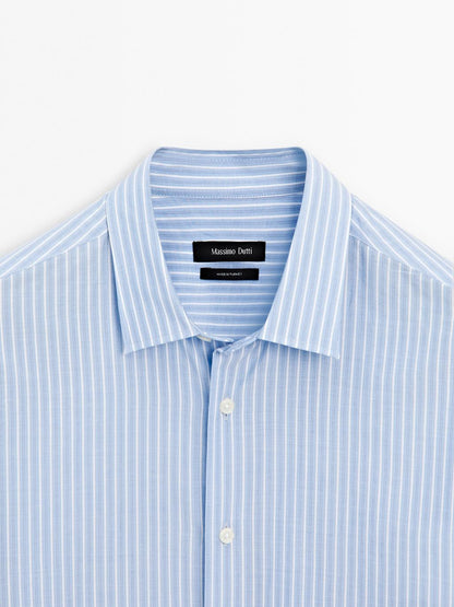 Regular fit shirt with striped detail