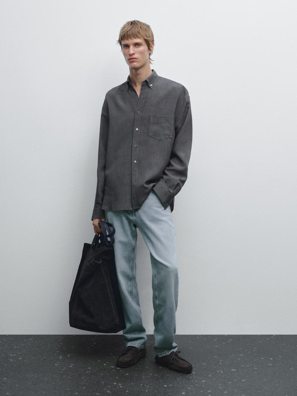 Regular fit flowing shirt