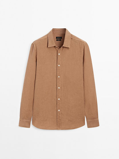 Regular fit shirt with maltinto finish