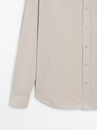 Regular fit needlecord shirt