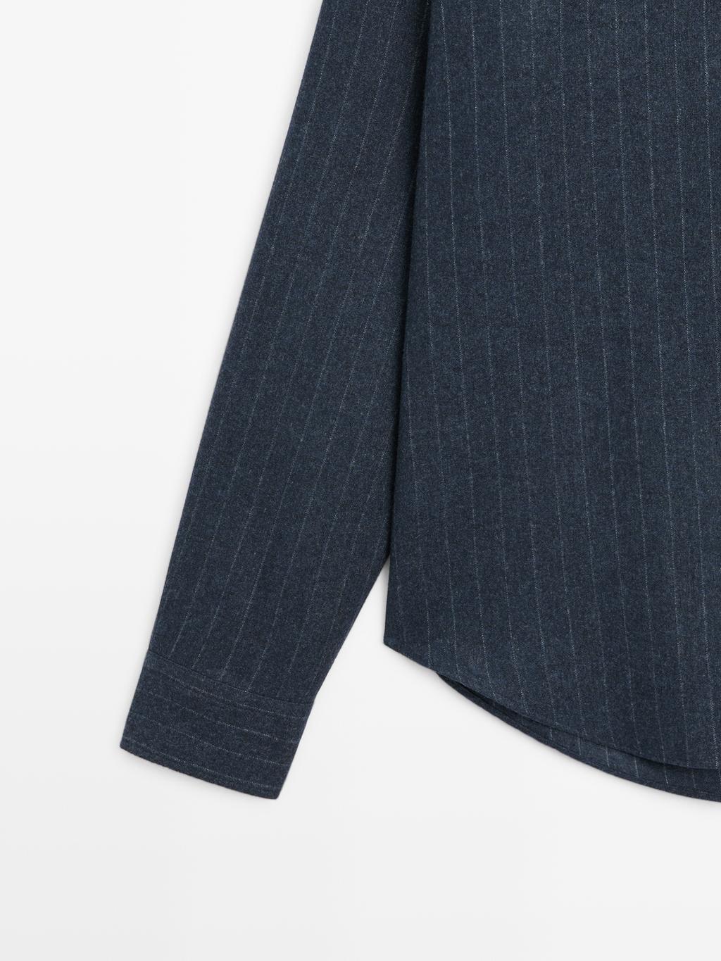 Regular fit pinstriped shirt