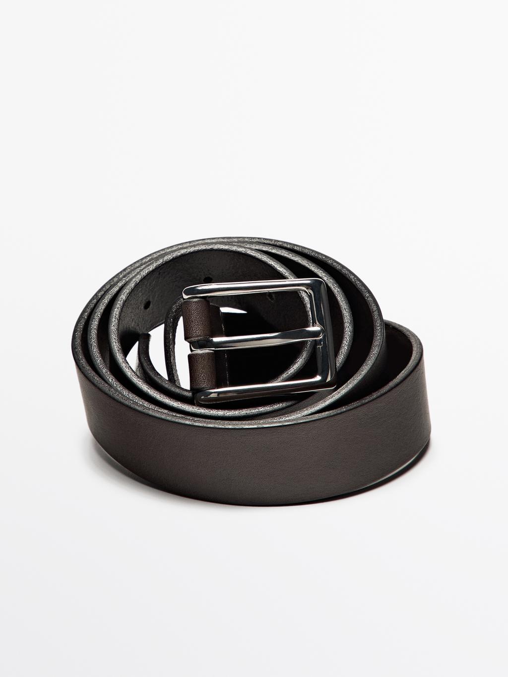 Leather belt with rectangular buckle