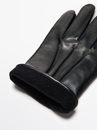 Leather gloves with nappa finish