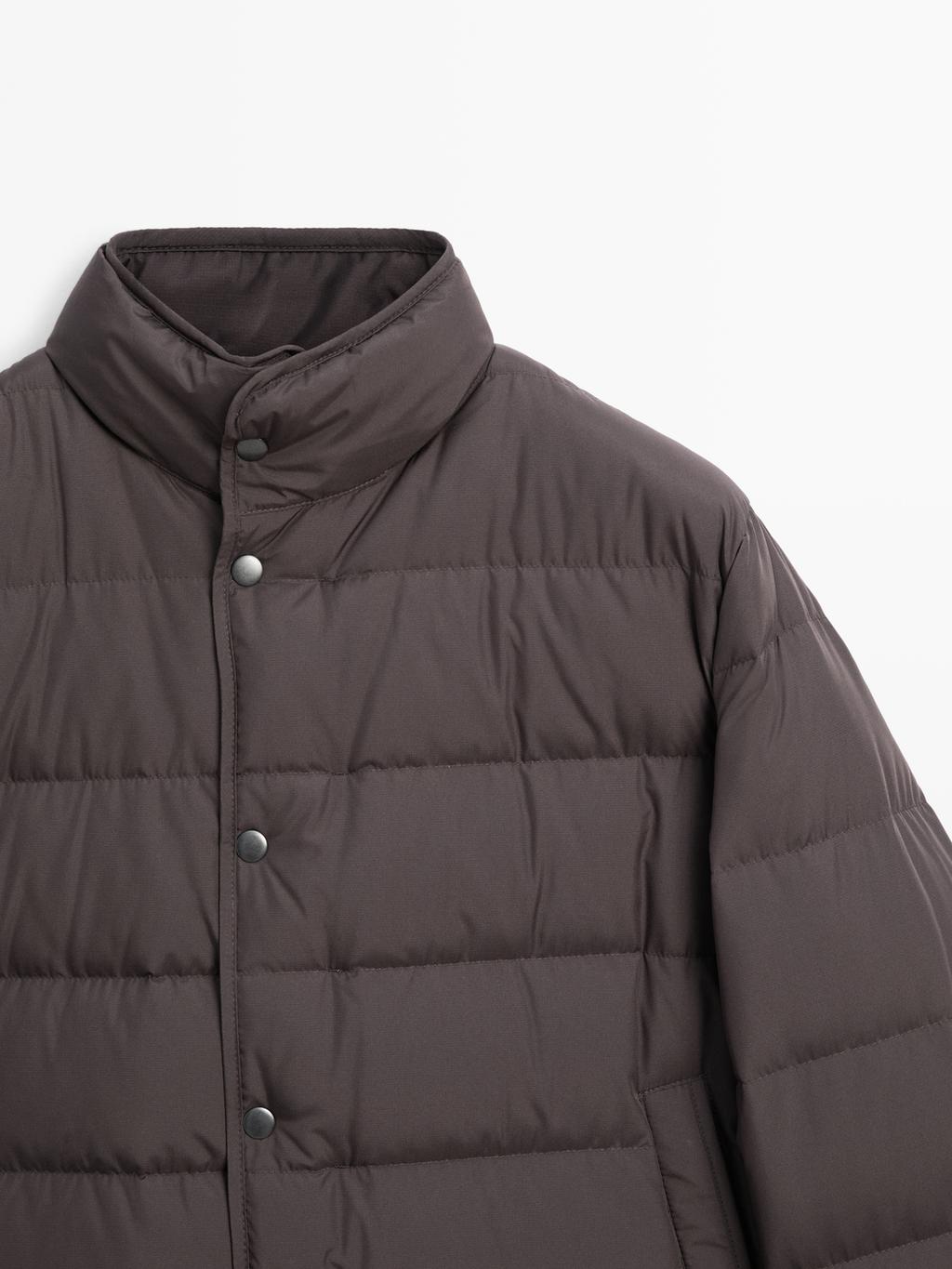 Water-repellent puffer jacket with down blend