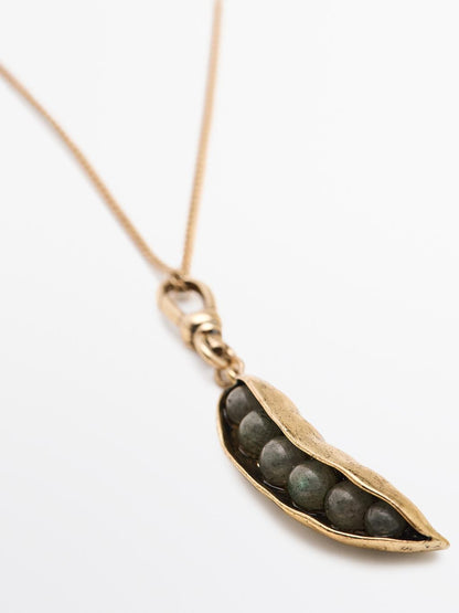 Chain necklace with pod pendant