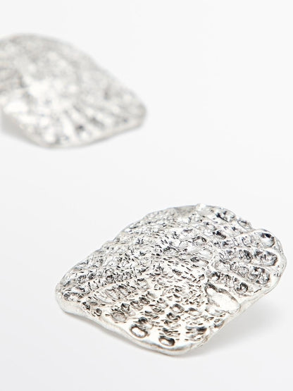 Textured medallion earrings