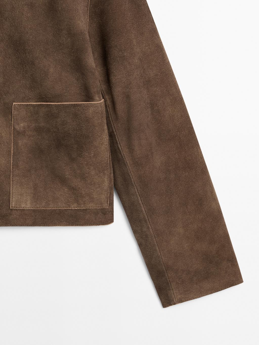 Short suede leather jacket with pocket details