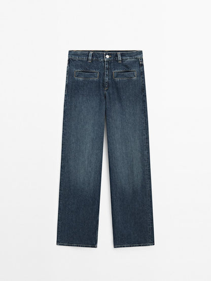 High-waist wide-leg jeans with pockets