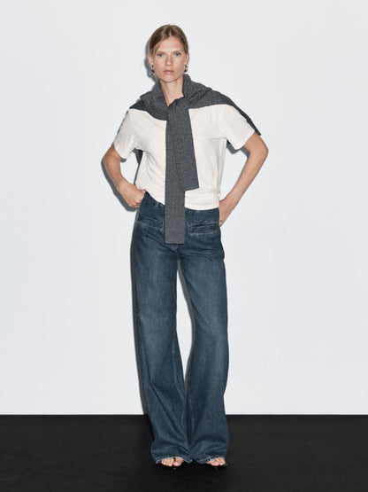 High-waist wide-leg jeans with pockets