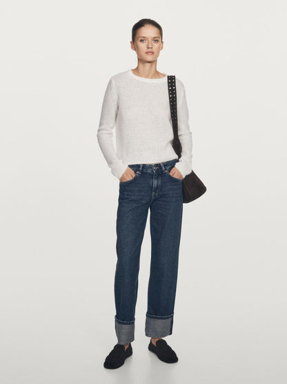 Low-waist straight-leg jeans with turn-up