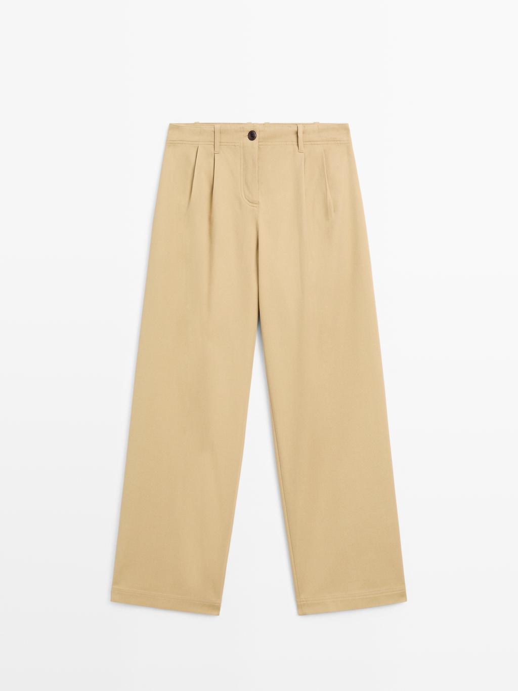Wide-leg trousers
