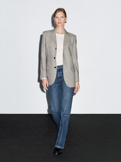 Mid-rise straight-leg jeans