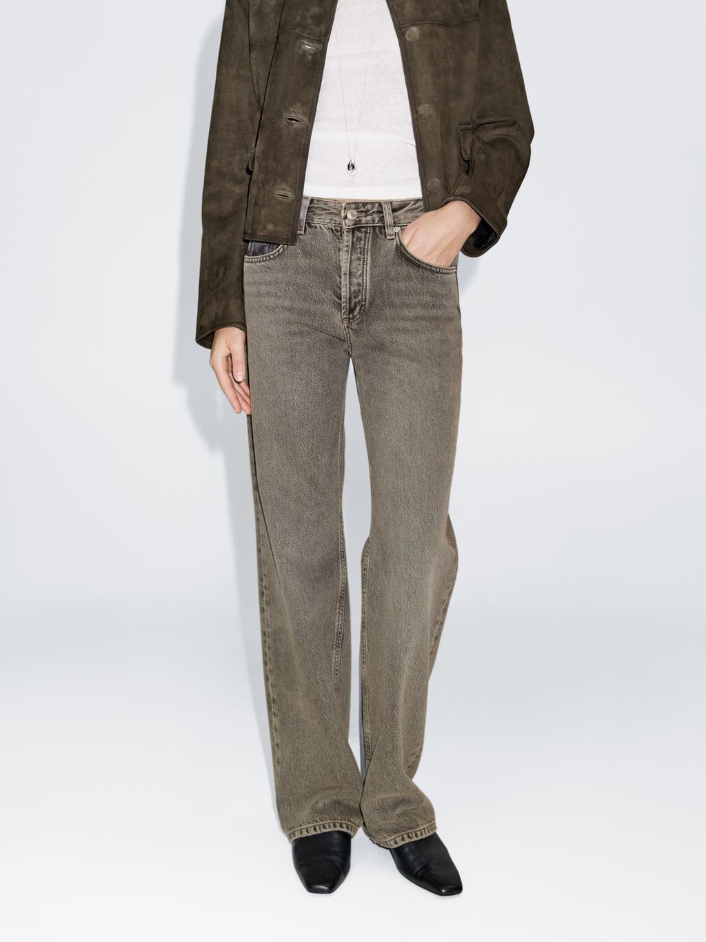 Mid-rise wide-leg jeans