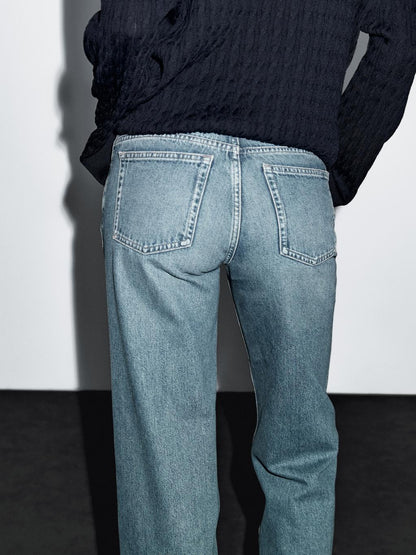 Low-rise straight-leg jeans