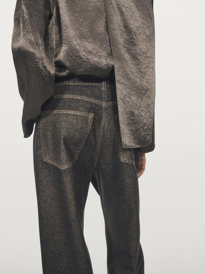 Straight-leg high-waist jeans