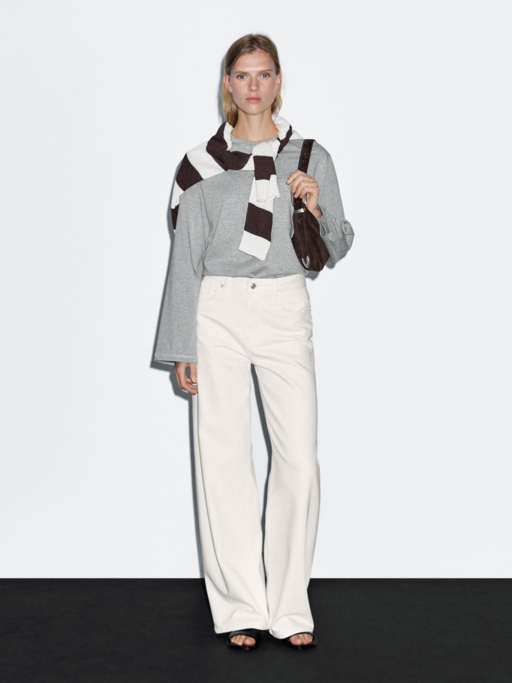 High-waist barrel fit jeans