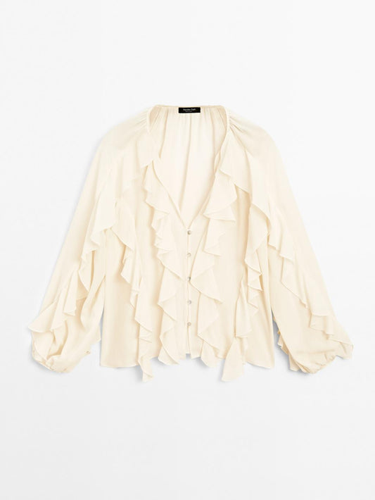 Flowing blouse with ruffles