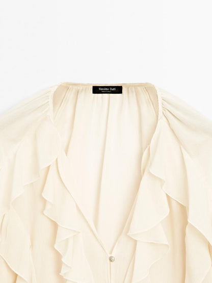 Flowing blouse with ruffles