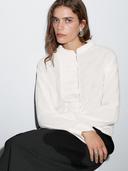 Round-neck shirt with button details