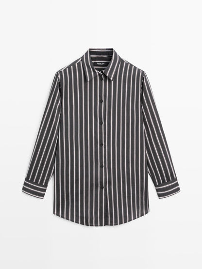 Striped loose-fitting shirt