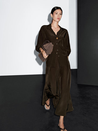 Flowing flared skirt