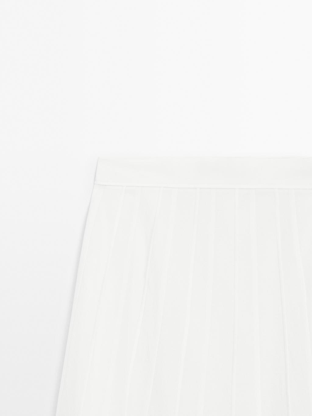 Godet midi skirt with seam details