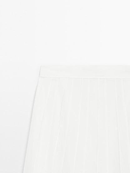 Godet midi skirt with seam details