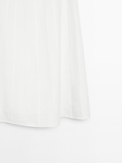 Godet midi skirt with seam details